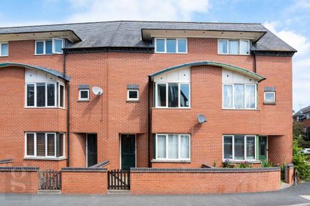 4 bedroom terraced house to rent - Photo 3