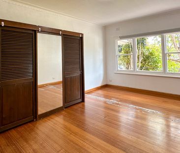 28 Cricklewood Avenue, Frankston - Photo 1