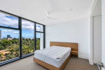 Brand-new, fully furnished luxury apartment, offering an extraordinary standard of living - Photo 5