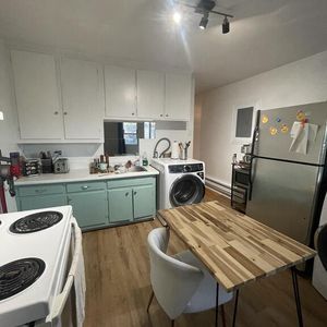Appartement à Louer - Photo 2