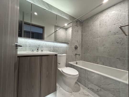 For Lease - 95 Mcmahon Drive Unit# 902, Toronto, Ontario - Photo 1