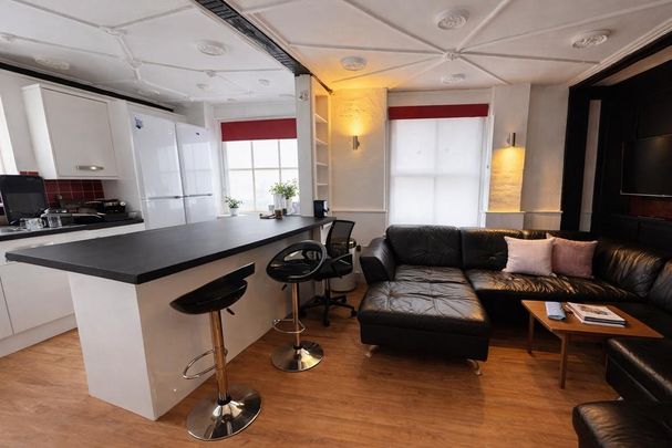 6 bedroom end of terrace house to rent - Photo 1