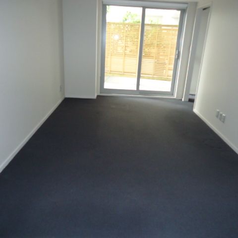 2 Bedroom City Living - Photo 1