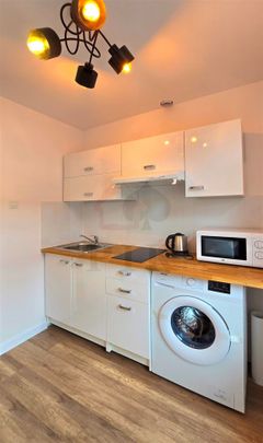 Batory, Strzybnego, Chorzów - Zdjęcie 1