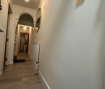 4 bedroom terraced house to rent - Photo 4