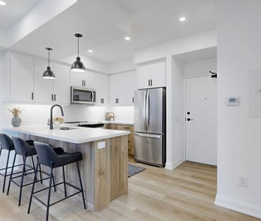 For Lease - 49 Charles Street Unit# 205, Newmarket, Ontario - Photo 3