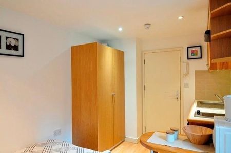Flat 03 Fairholme Road, West Kensington W14 9JZ - Photo 2