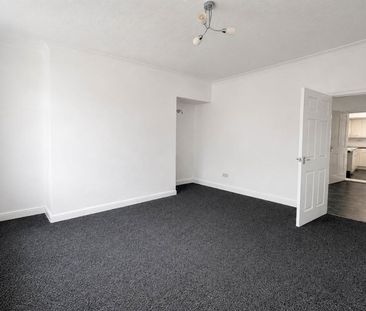 2 bed house to rent in Ebor Street, South Shields, NE34 - Photo 2
