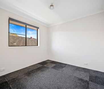 BEAUTIFUL 2 BEDROOM 1 BATHROOM UNIT 850M TO AUBURN STATION - Photo 5