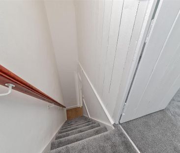 2 bedroom terraced house to rent - Photo 6
