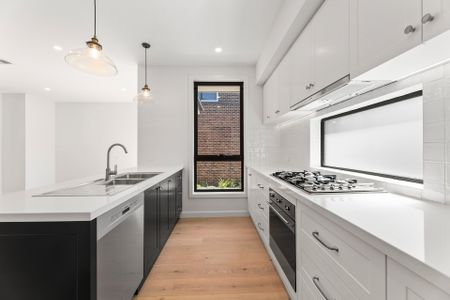 3/5 Carmen Close, Doncaster East - Photo 2