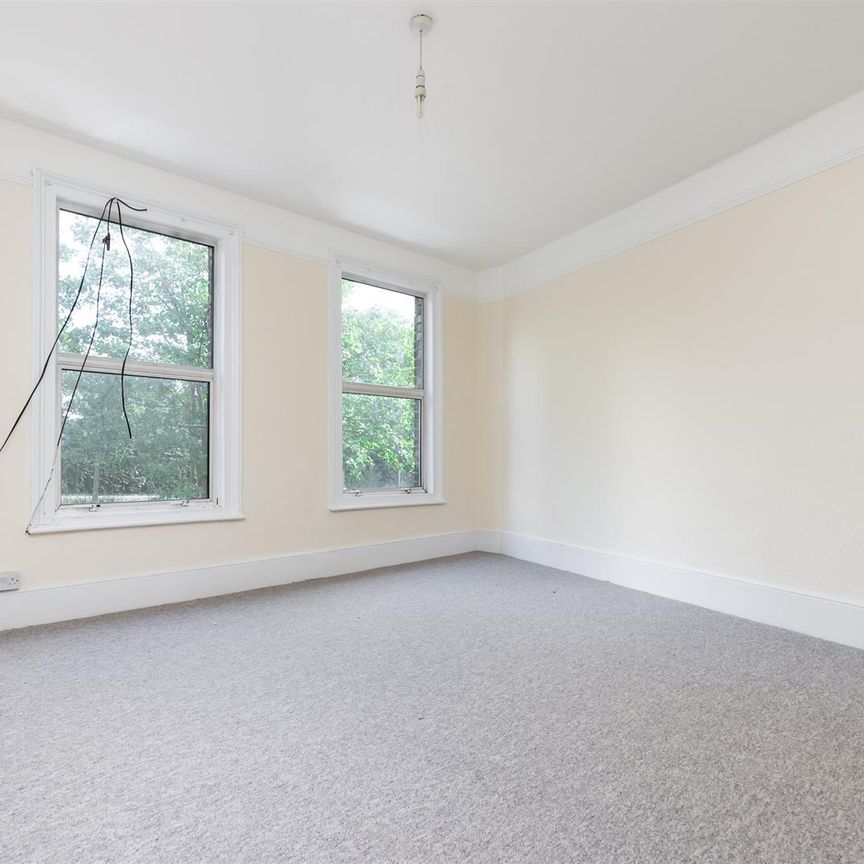 Station Road, Ashford, TW15 - Photo 1