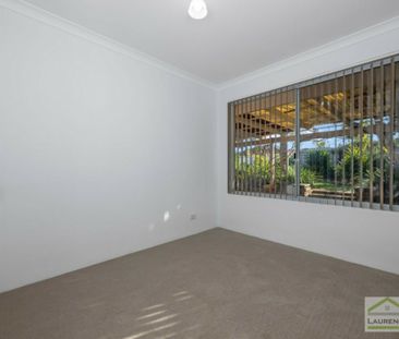 Charming 4-Bedroom Family Home in Quinns Rocks - Photo 4