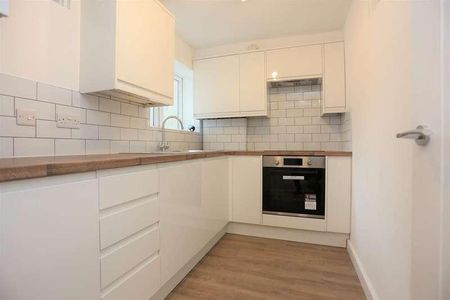 Freshfield Street, Brighton, BN2 - Photo 4