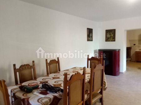 Villa plurifamiliare Località Poggio Primocaso, Poggio Primocaso, Cascia - Photo 3