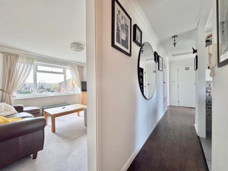 2 bedroom apartment to rent - Photo 2