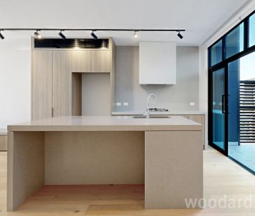 Unrivalled Luxury and Contemporary Elegance with this 3-bedroom Arc... - Photo 3