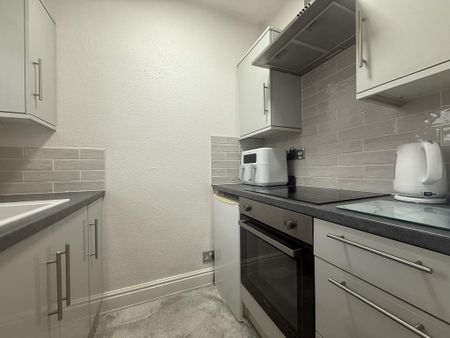 Studio to rent - Photo 4