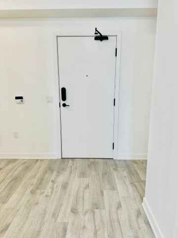 For Lease - 4675 Metcalfe Avenue Unit# 808, Mississauga, Ontario - Photo 5