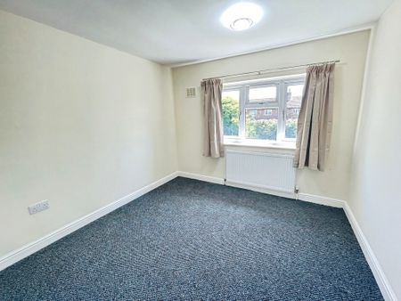 2 bedroom End Terraced House to let - Photo 5