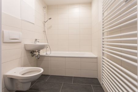 3 -Raum Whg. im Grünen mit Balkon und Badewanne - Foto 4