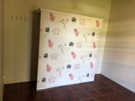 Cute and comfortable in Maori Hill - Available 13/10/2025 - Photo 2