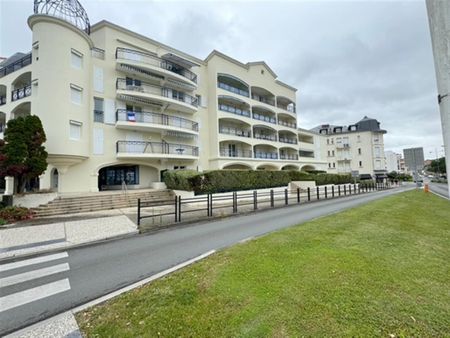 Appartement meublé 2 pièces à louer - Royan - Photo 2