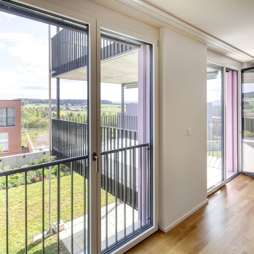 Helle Wohnung mit grosszügigem Balkon - Foto 1