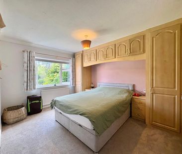 Timber Bank, Frimley Green, Camberley, Surrey, GU16 - Photo 4