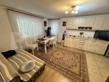 Casă individuală de închiriat – zonă liniștită, cu 1 - Photo 2