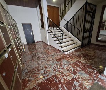 Appartement Marseille 1 pièce(s) 67.60 m2 - Photo 5