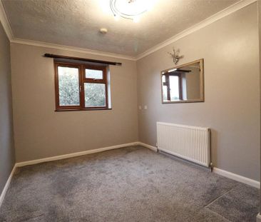 4 bedroom bungalow to rent - Photo 4