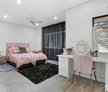 Large Family Homes - acreage - Photo 1