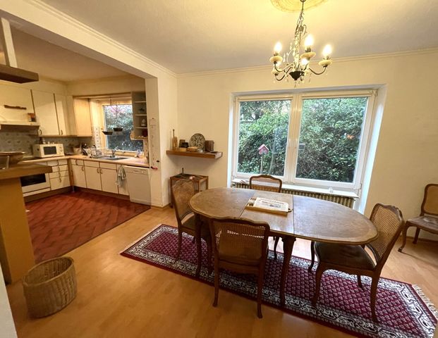 Traumhaftes Wohnhaus für die Familie mit viel Platz in Oldenburg-Etzhorn - Photo 1