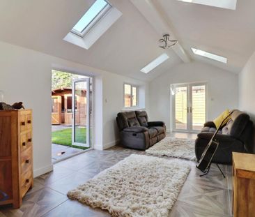3 bedroom house to rent - Photo 2