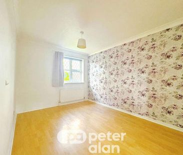 Drury Close, Thornhill, Cardiff, CF14 - Photo 3
