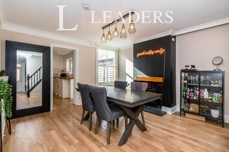 2 bedroom terraced house to rent - Photo 2