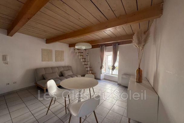 Location t2 2 pièces 36 m² La Valette-du-Var - Photo 1
