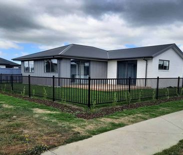 Family Home in Rolleston - Photo 5