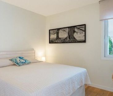 3 bedroom luxury Apartment for rent in Nueva Andalucia, Spain - Photo 6