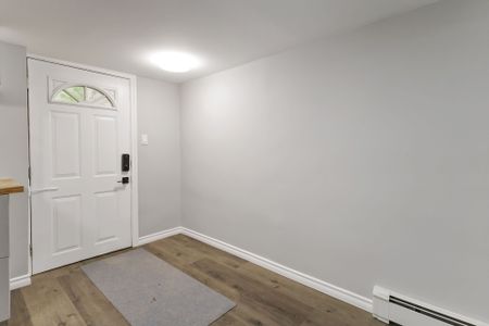 For Lease - 378 GREY Street Unit# Lower, London East, Ontario - Photo 4