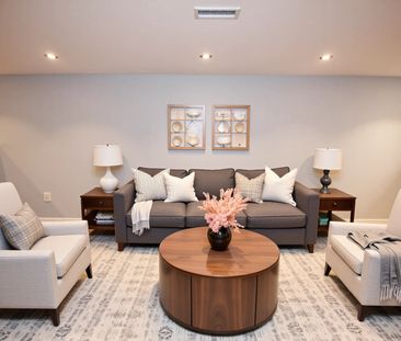 For Lease - 39 Risdon Court, Toronto, Ontario - Photo 2