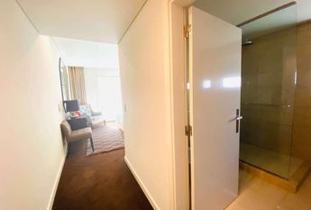 4 Bedroom Apartment with parking, Telheiras, Lisboa