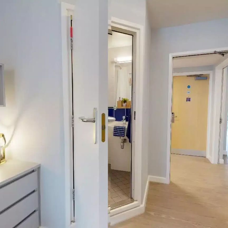 Silver En Suite Plus - Photo 1