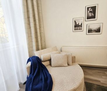 Koffer packen & einziehen: Stilvoll möblierte Altbauwohnung mit neu... - Foto 5
