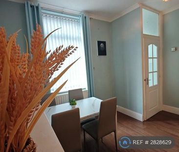 2 bedroom terraced house to rent - Photo 6