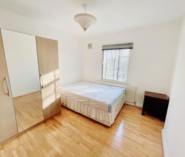 3 bedroom flat to rent - Photo 6