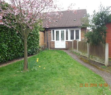 1 bedroom semi-detached house to rent - Photo 5