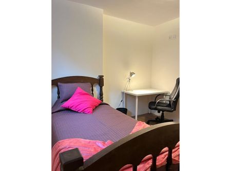 Rua de Ferreira Cardoso, Porto, Braga 4300-198 - Photo 4