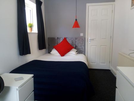 1 bedroom terraced house to rent - Photo 2